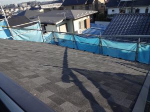 横浜市戸塚区の屋根カバー工事の施工後