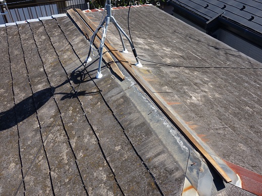 棟板金の剥がれ状況