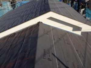 防水シート張り