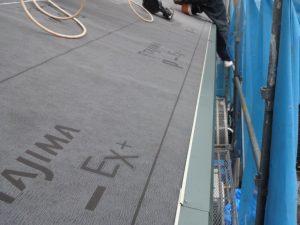 軒先唐草取付け