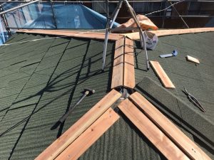 屋根材木下地の取付け