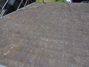 劣化した屋根