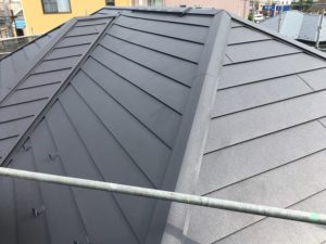 横浜市旭区の屋根カバー工事の施工後