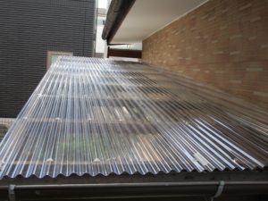 波板張替え後