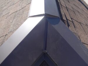 棟板金コーキング