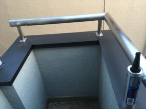 笠木交換施工後