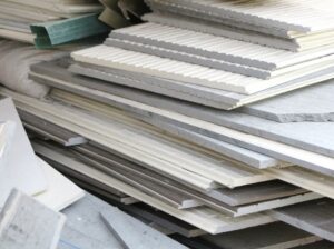 サイディングの廃材