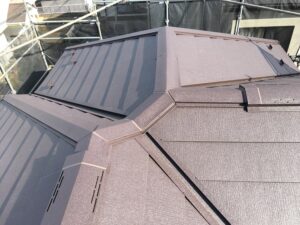 屋根葺き替え施工後(中央)