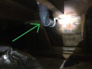 雨漏れしているドレン