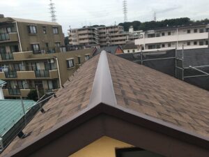 屋根棟板金取付け