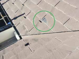 屋根材の剥がれ