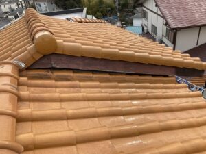 破風板金施工前