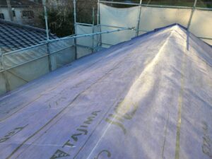 防水シート張り