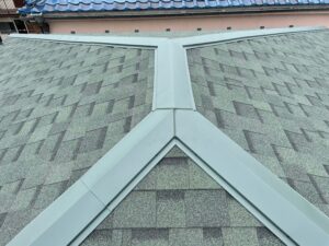 横浜市鶴見区の屋根カバー工事の施工後