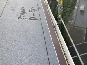 軒先唐草取付け