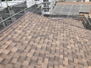 横浜市戸塚区の屋根カバー工事の施工後