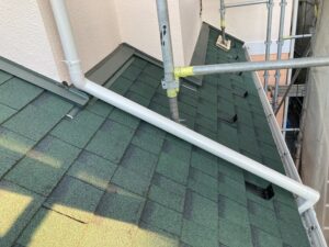 下屋根仕上がり