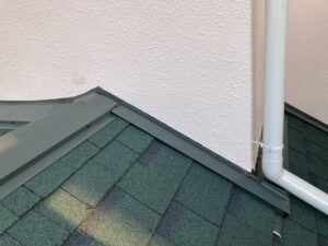 壁際コーキング施工