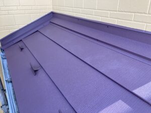 下屋根仕上がり