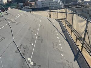 防水シート張り