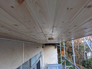 天井ベニヤ張り