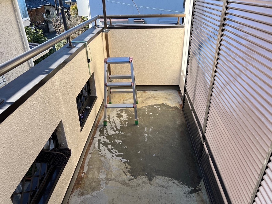 既存塩ビシートの撤去