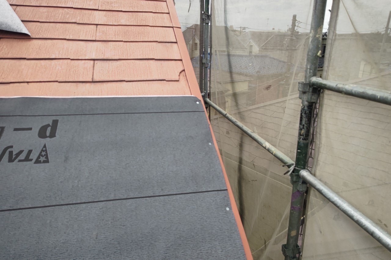 防水シート張り