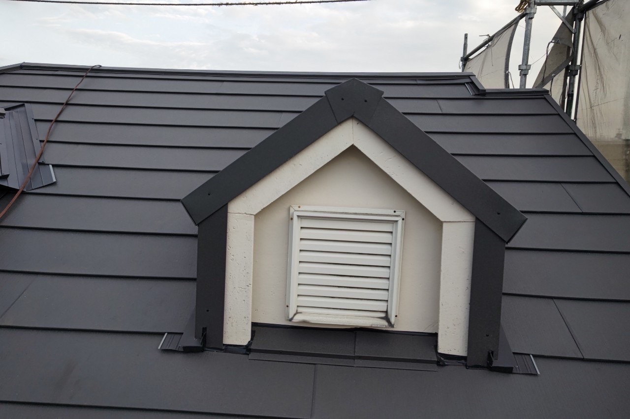 鳩小屋板金施工