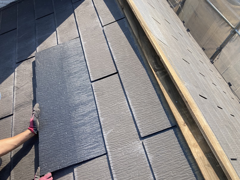 屋根材差し込み