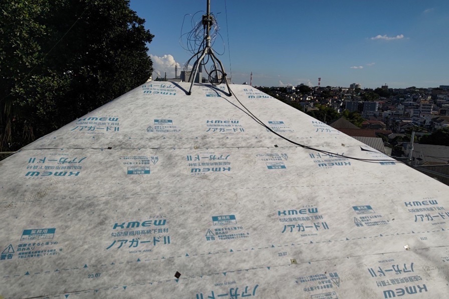 防水シート張り