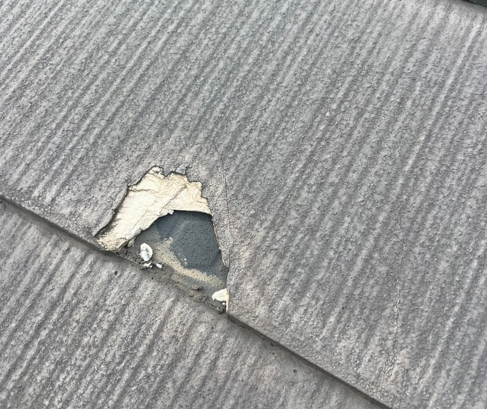屋根材の割れ
