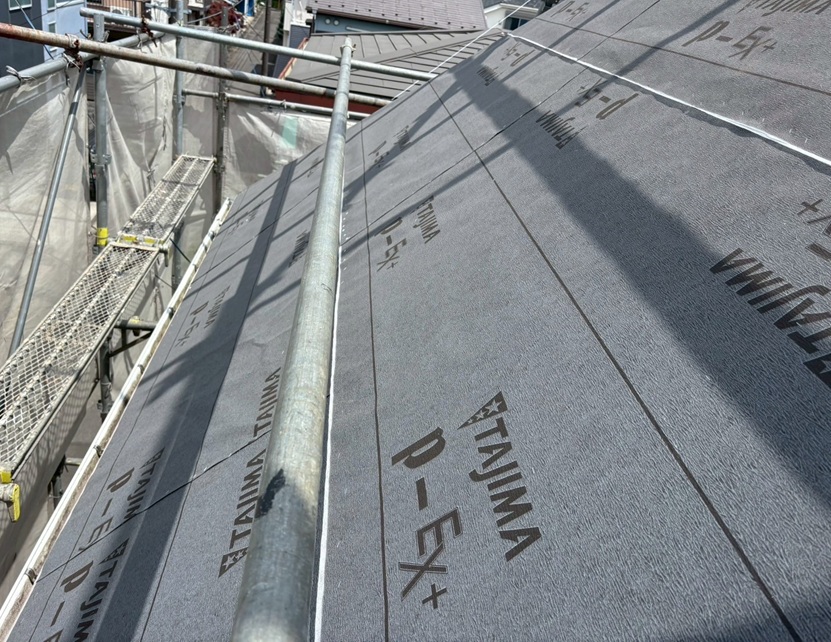 防水シート張り