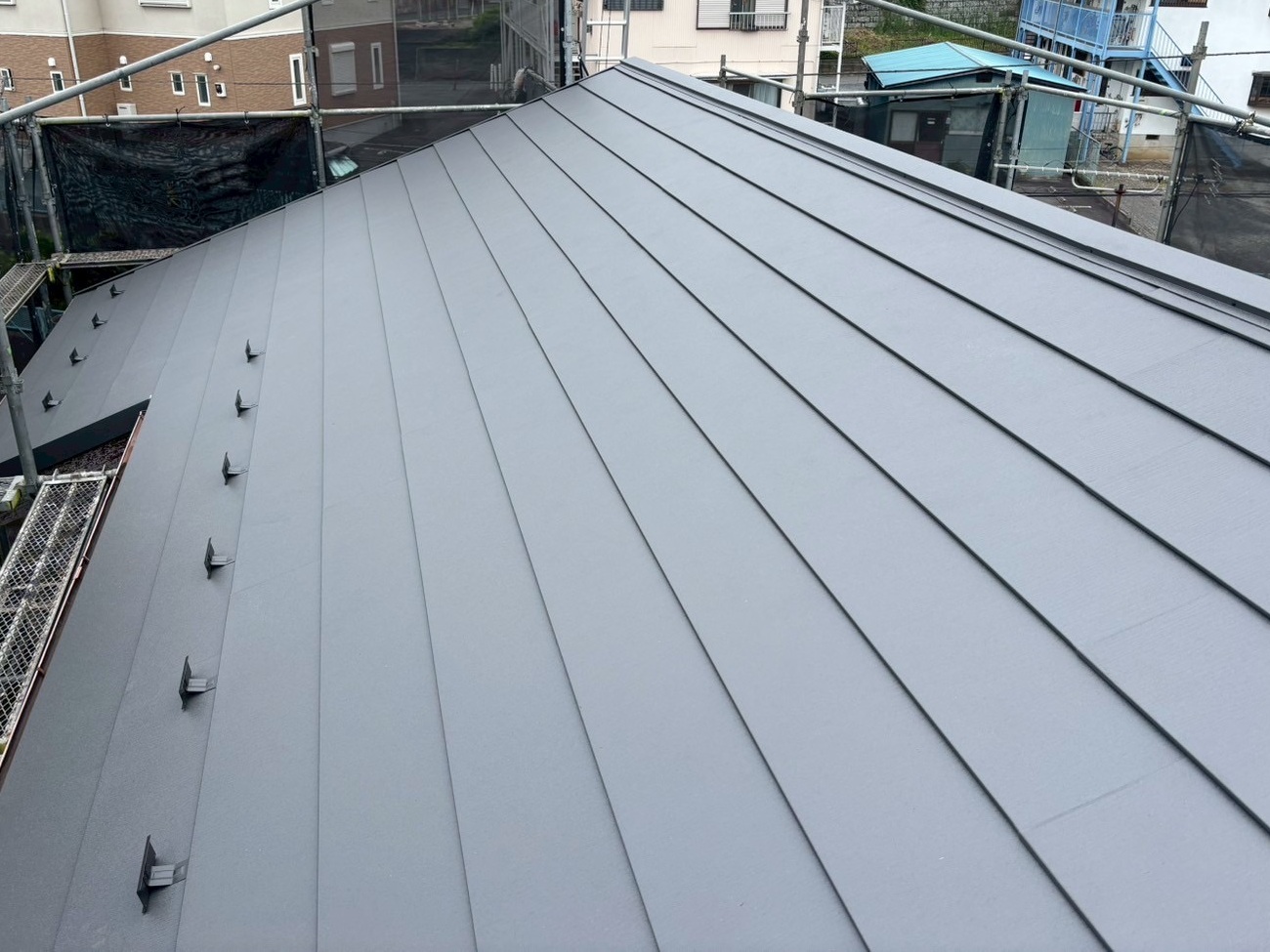 瓦屋根葺き替え後