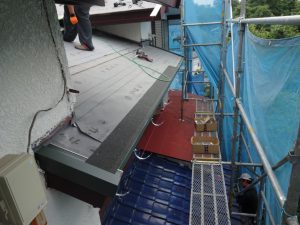 吊り金具の取付け