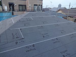 防水シート張り