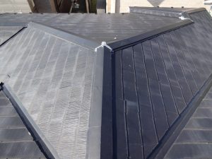 劣化したスレート屋根