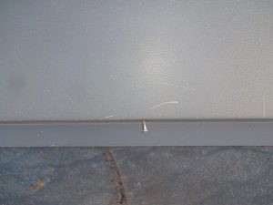 棟板金の釘浮き