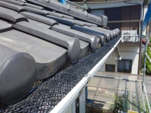 枯葉ネットの取付け