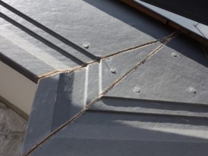 破風板の劣化(窯業系)