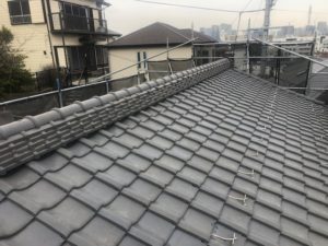 屋根瓦積み直し