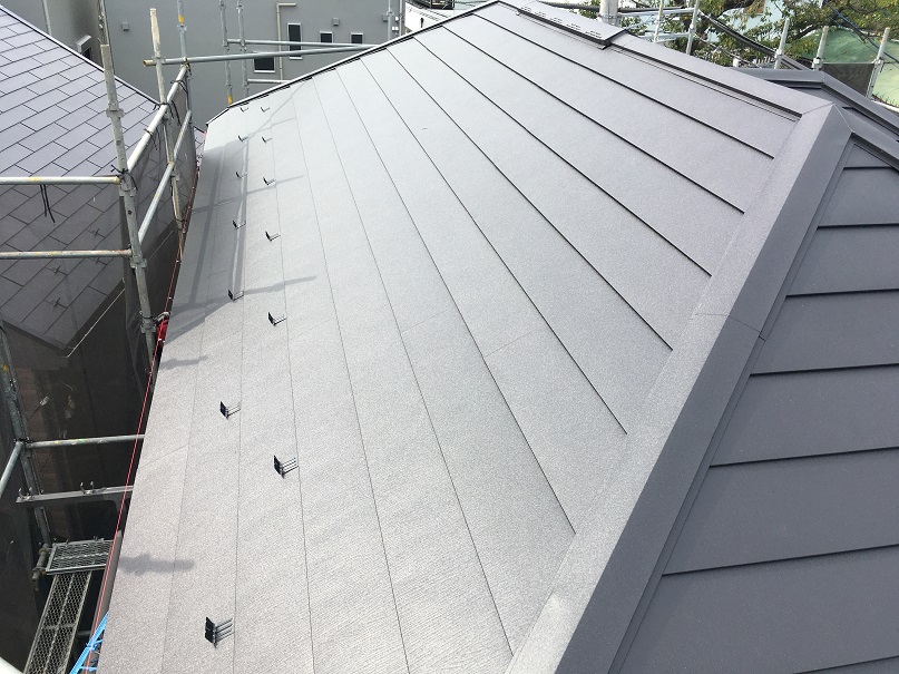 ガルバリウム鋼板