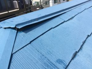 棟板金の浮き