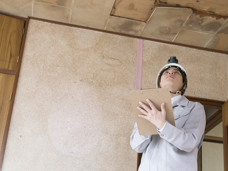 室内の雨漏り調査
