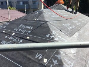 防水シート張り