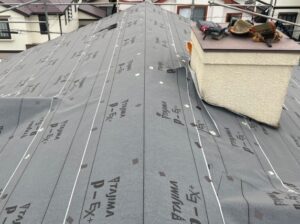 防水シート張り