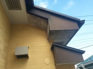 南面破風板の劣化