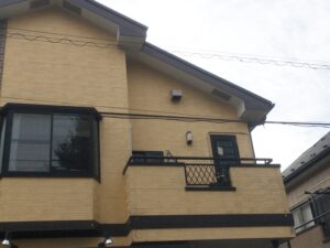 正面板金施工後