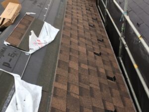 新規屋根材張り