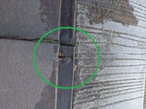 棟板金の釘浮き