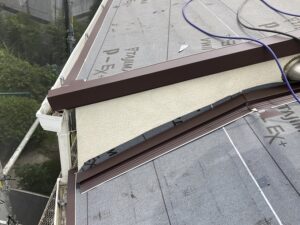 ケラバ水切り取付け